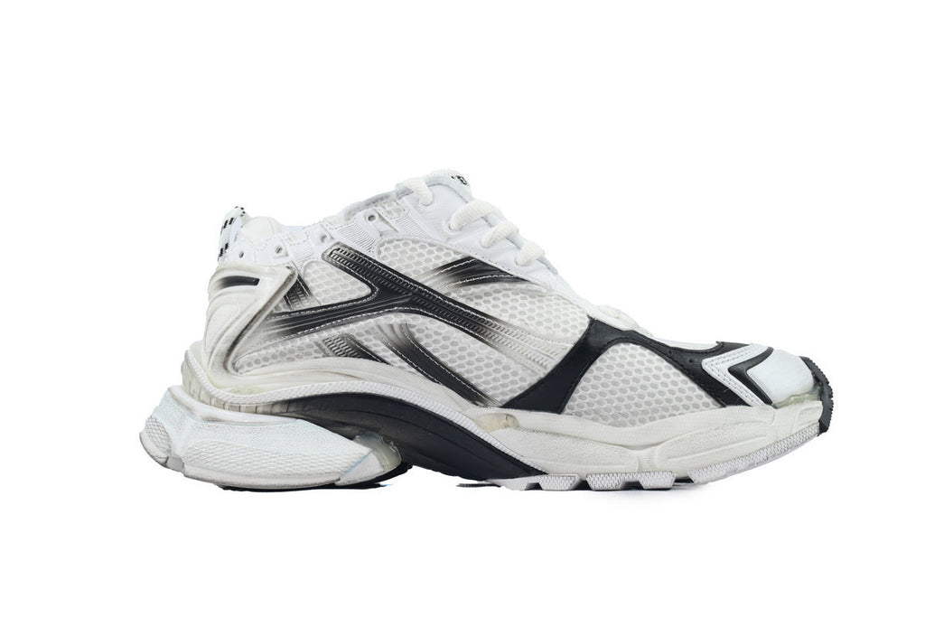 Balenciaga Runner Sneaker Gradient White Black 772774 WRUNG 9010