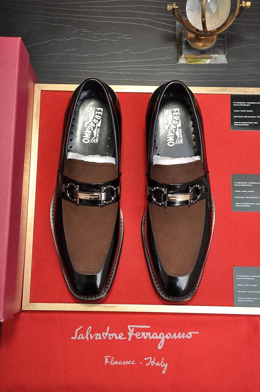 Ferragamo Men's Black & Brown Metal Bit Loafers